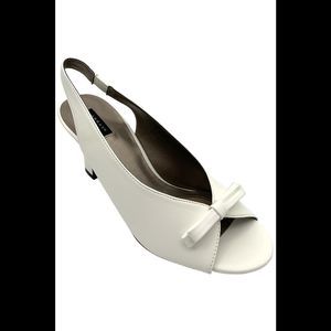 ARRAY Women's Kanya Sandal White - Wide